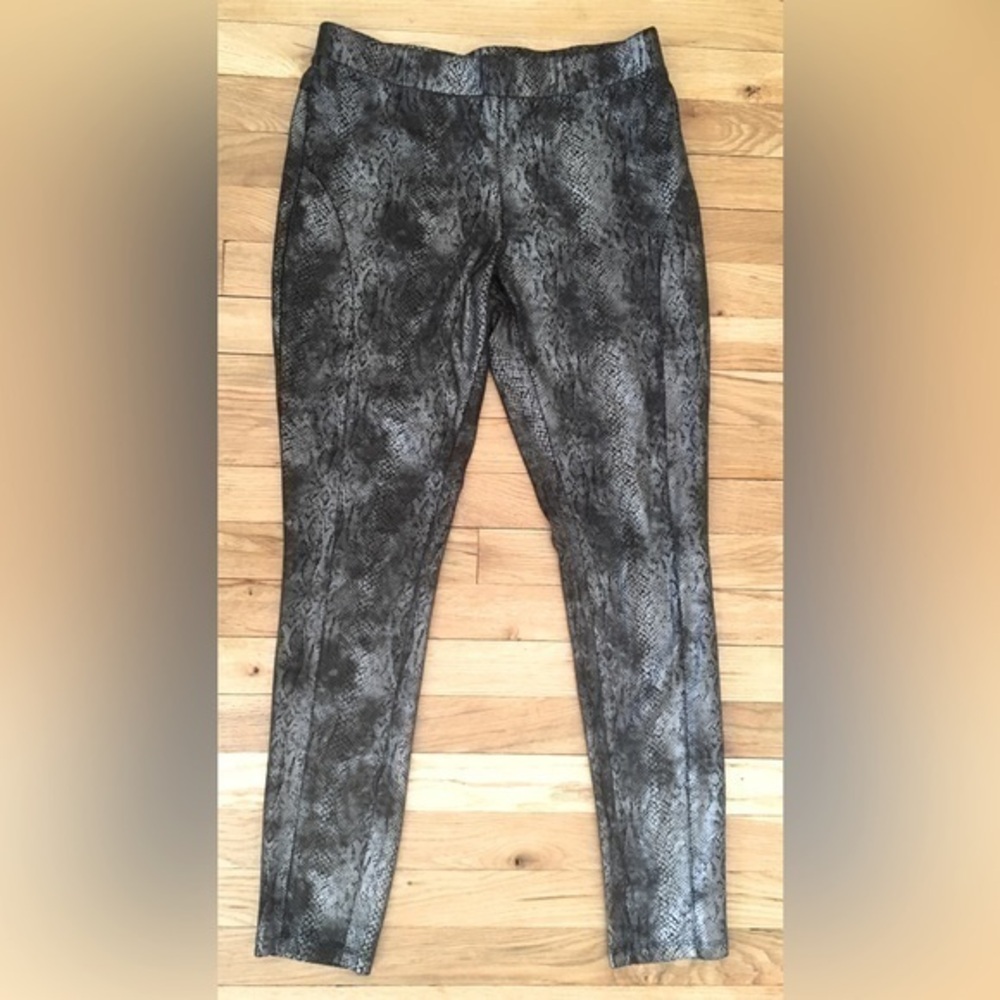 Philosophy Republic Snakeskin Leggings size Medium